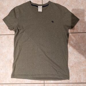 Abercrombie & Fitch Khaki Short Sleeve Tee